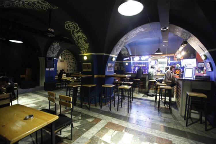 ETUD Cafe & Bar