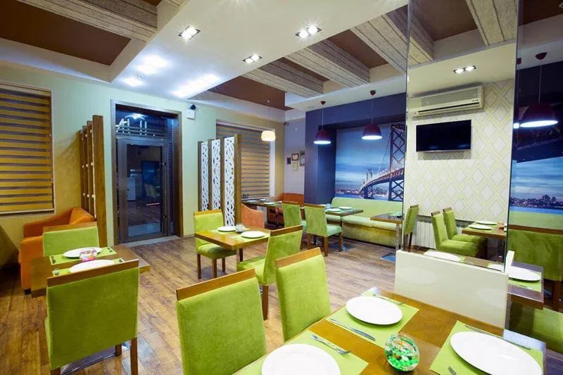 Juma Restaurant & Sushi Bar məkanının 1-ci şəkli