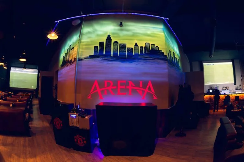 Arena Sports Bar məkanının şəkli