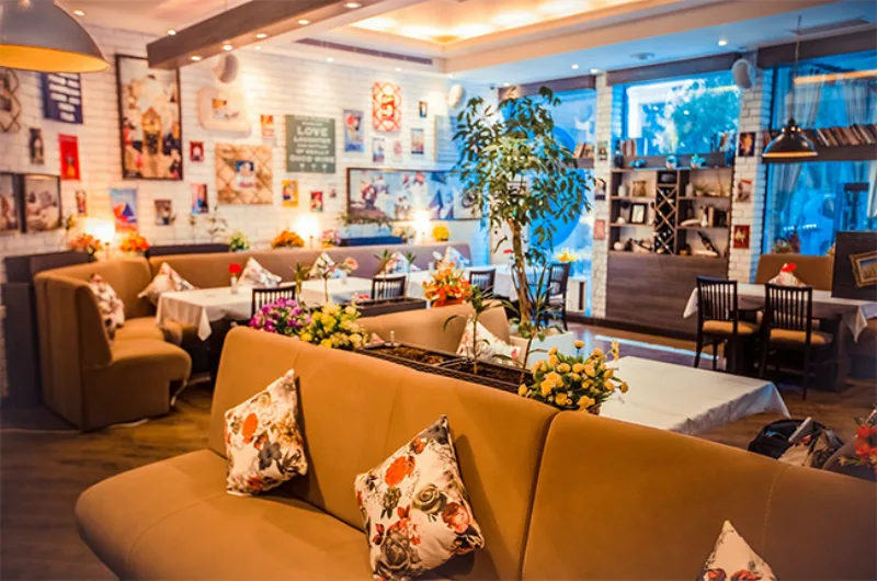 صورة 2 لـ Cafe Plaza 