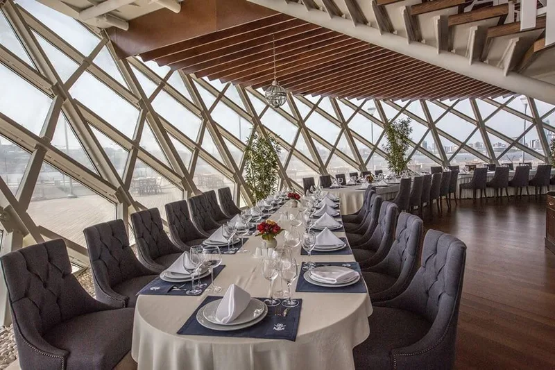 صورة 2 لـ Mayak Restaurant 