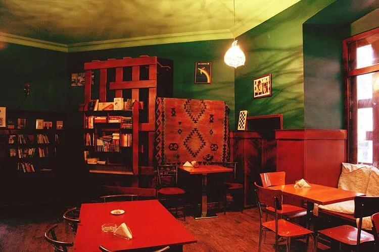 Фотография заведения «Kibrit book cafe»