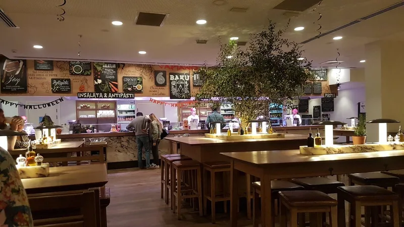 صورة 2 لـ Vapiano Baku
